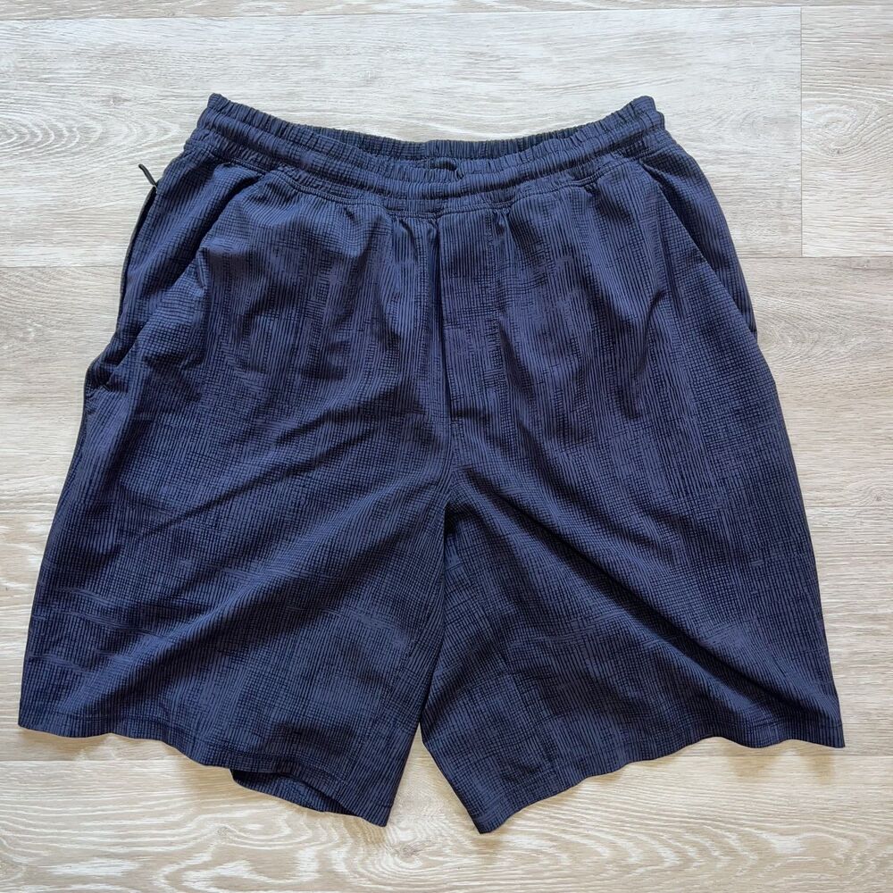 Lululemon Pace Breaker Men's Shorts 9"-Size M